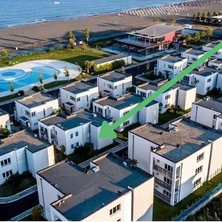 Seaview With Pool And Garden Διαμέρισμα *